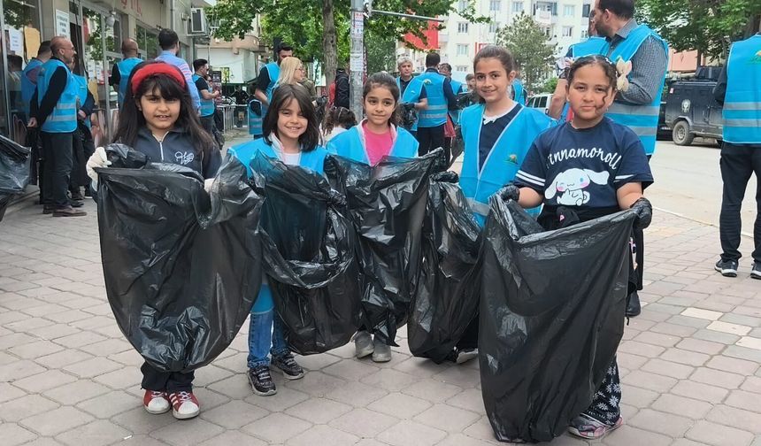 Iğdır’da Temiz Doğa Platformu Tarafından Çevre Temizliği Yapıldı