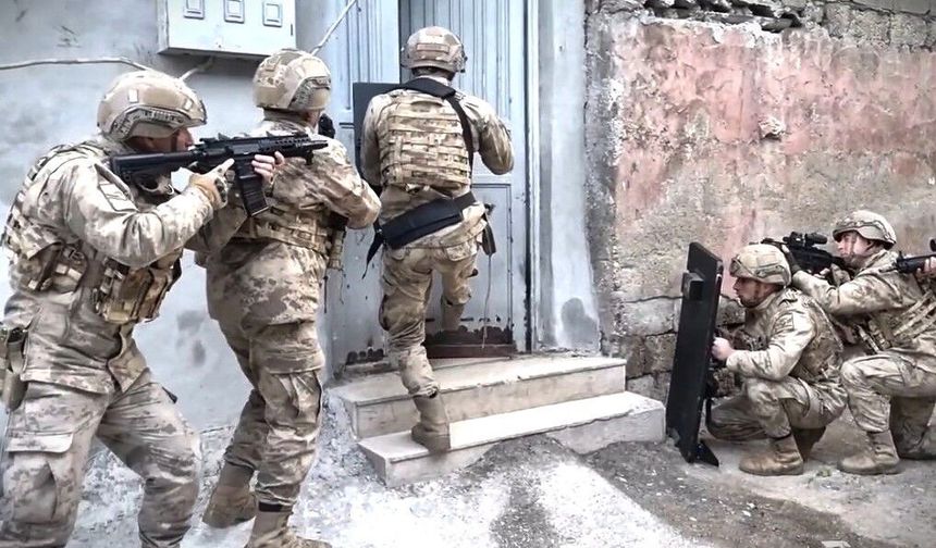 Erzincan'da DEAŞ operasyonunda 1, narkotik operasyonlarında 17 şüpheli tutuklandı