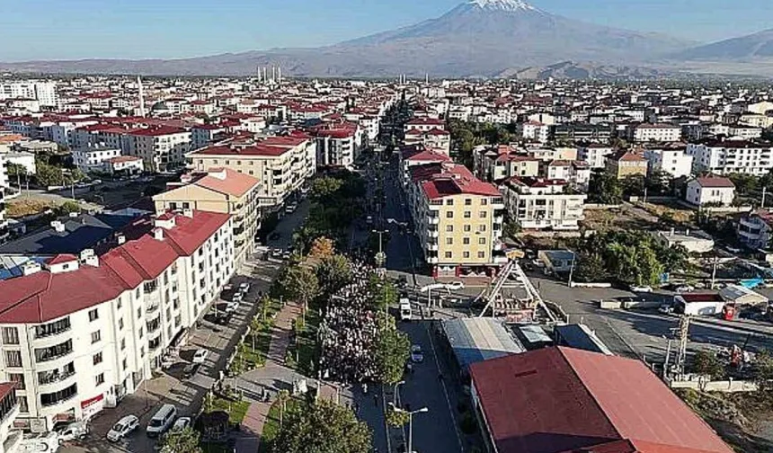 IĞDIR’DA : 394 DAİREYE RUHSAT, 400 DAİREYE İSKAN!