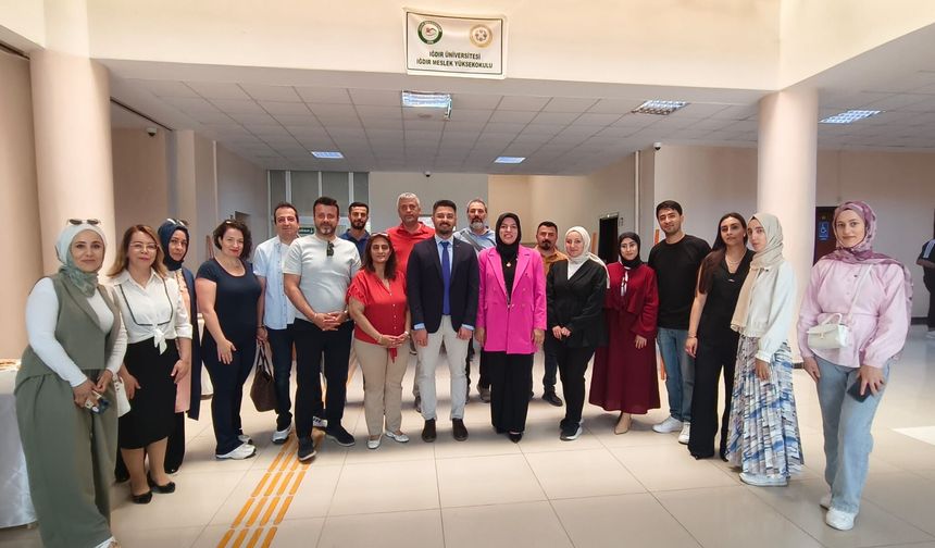 Teknik Bilimler MYO’da Mezuniyet Sergisi Düzenlendi