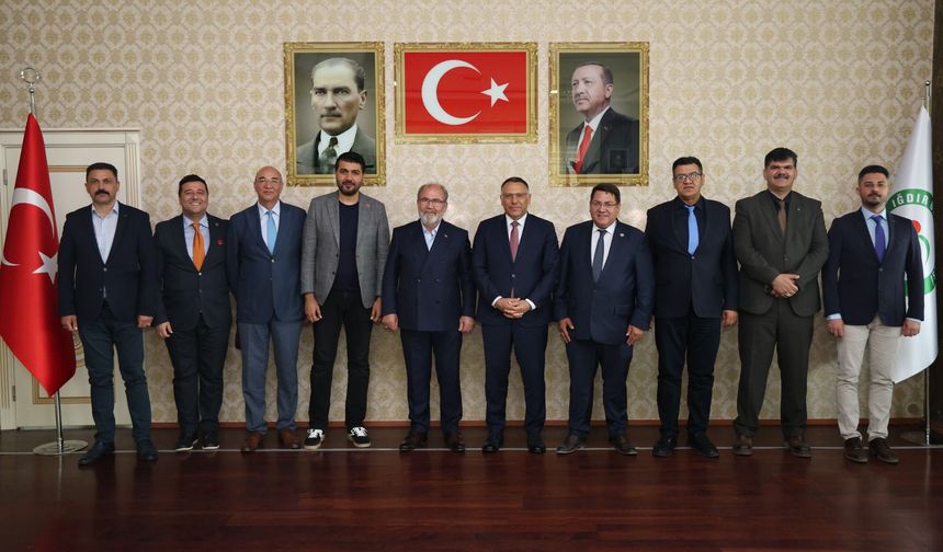 CAFERİDER Başkanı Hasan Babur’dan Rektör Gürel’e Ziyaret
