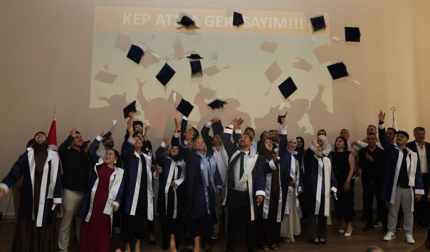 Iğdır Üniversitesinde Mezuniyet Coşkusu Sürüyor