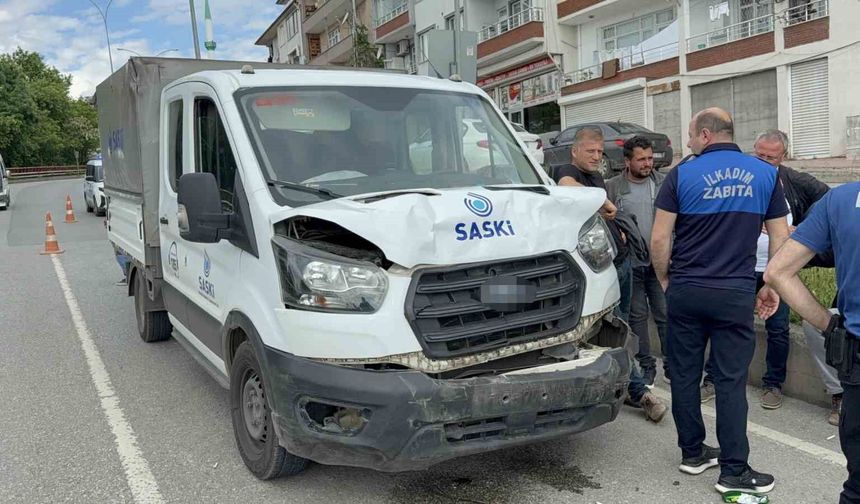 Kamyonet otomobile çarptı: 1 yaralı