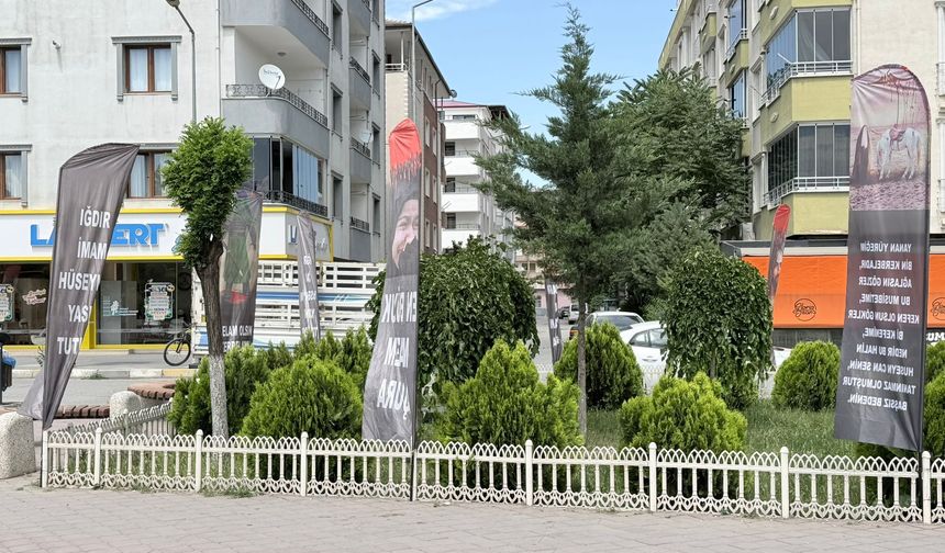 GELDİ MAH-I MATEM MUHARREM AYI