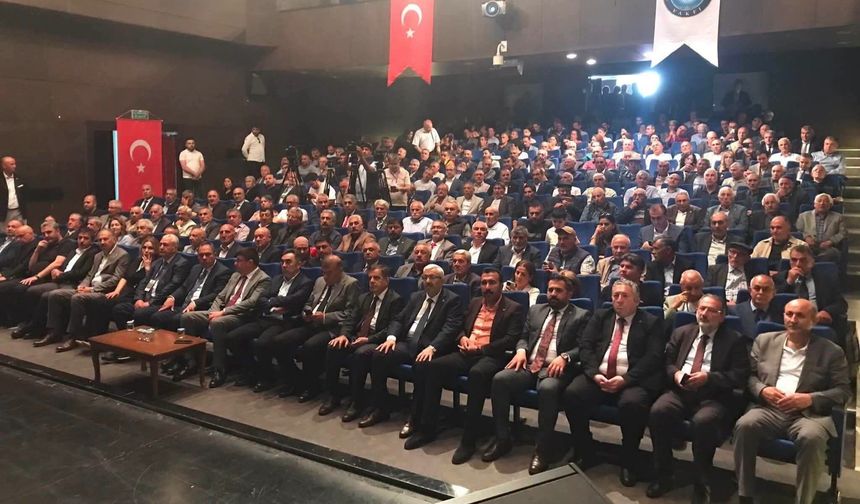 Kars’ta Karapapak Türkleri Çalıştayı Düzenlendi