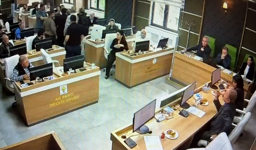 Iğdır Belediyesi Meclis Toplantısında Kısa Süreli Gerginlik