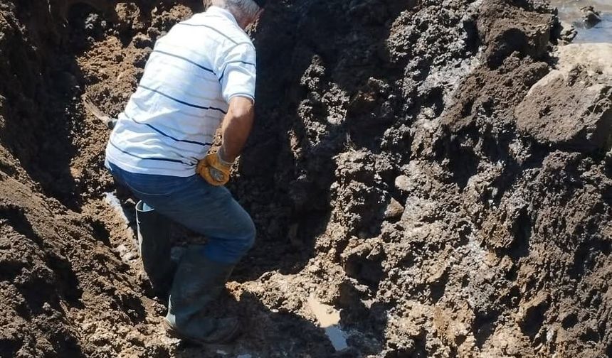 IĞDIR İL ÖZEL İDARESİ’NDEN CİLLİ KÖYÜNDE HIZLI MÜDAHALE: SU ARIZASI GİDERİLDİ