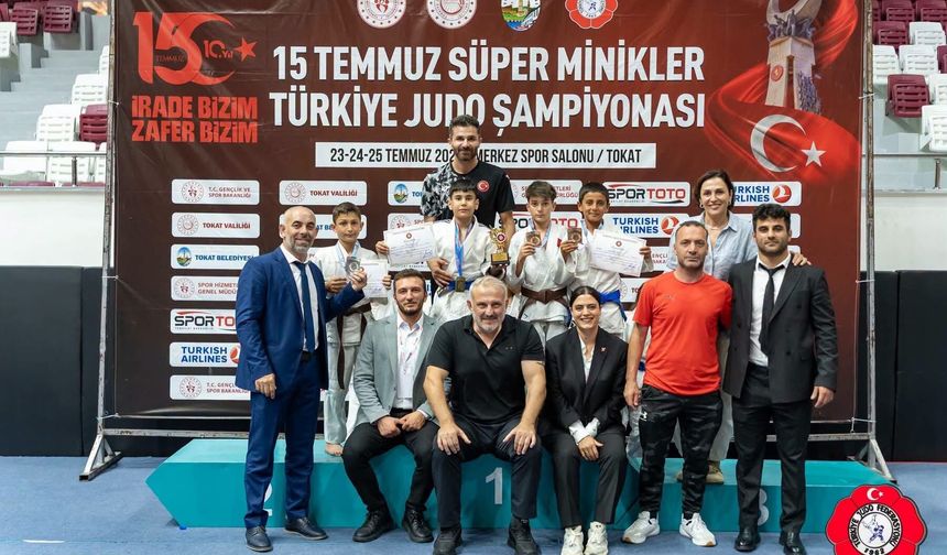 IĞDIRLI MİNİK JUDOCUDAN BÜYÜK BAŞARI: ABDÜLKADİR YILDIZ TÜRKİYE 3.'SÜ OLDU