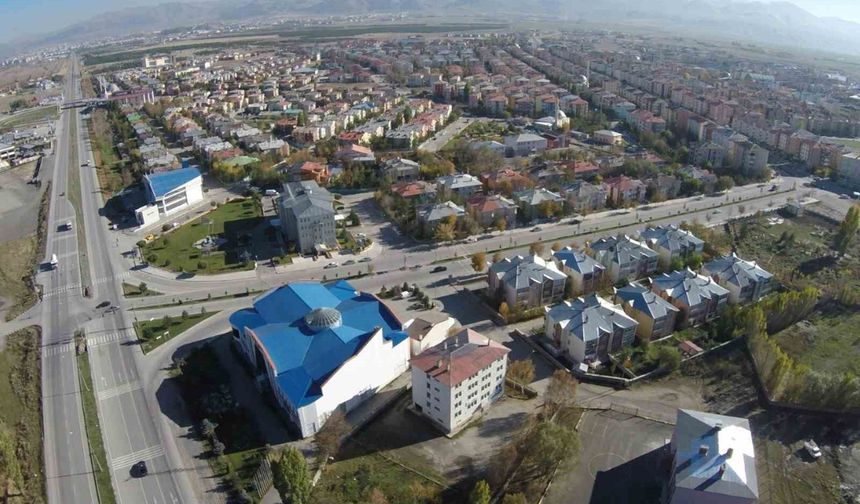 Aziziye Meclisi'nden kentsel dönüşüm ve 30 bin tonluk lisanslı depo kararı