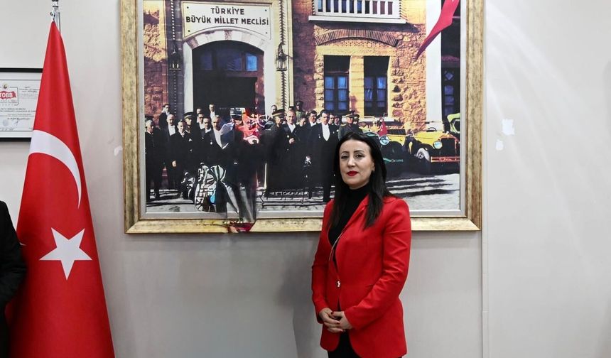 CHP IĞDIR KADIN KOLLARI BAŞKANI DUYGU KILIÇTEK GÖREVDEN ALINDI