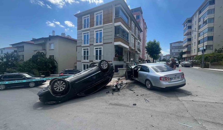 Cip ile otomobil çarpıştı: 2 yaralı