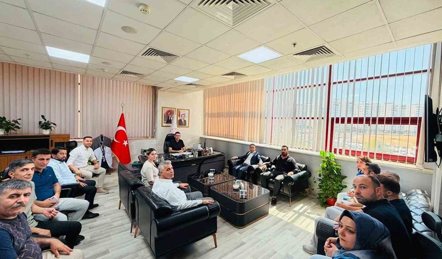 Hak-İş İl Başkanı Aküzüm, Başhekim Avınca ile görüştü