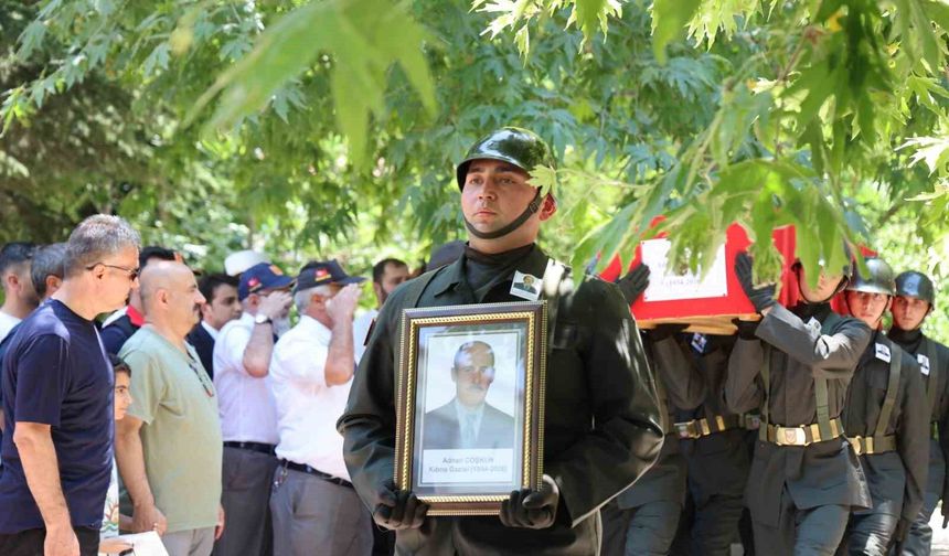 Kıbrıs Gazisi  son yolculuğuna uğurlandı