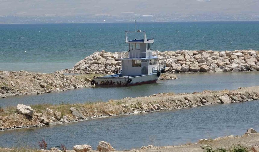Van Gölü Havzası'nda su seviyeleri yağışlarla yükseldi