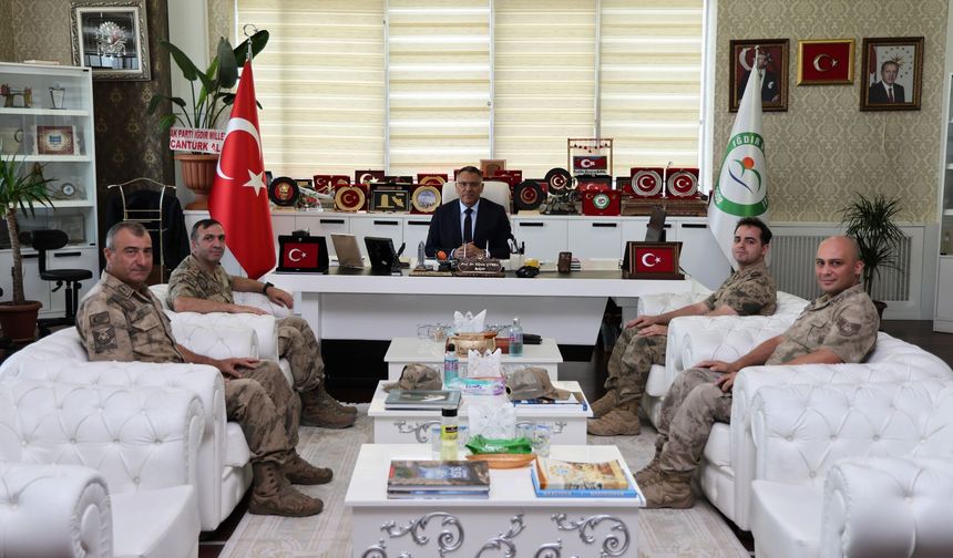 Iğdır İlçe Jandarma Komutanı Karakaş’tan Rektör Gürel’e Ziyaret