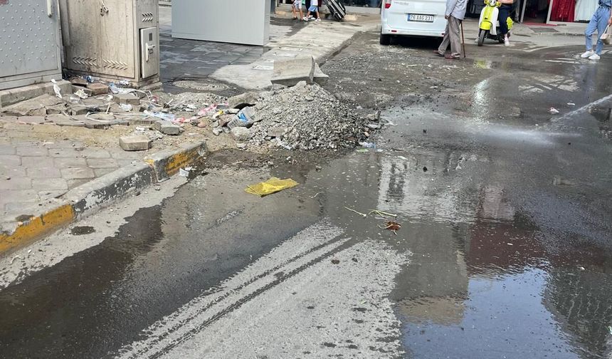 Şehirde Birçok Kaldırım Bu Halde