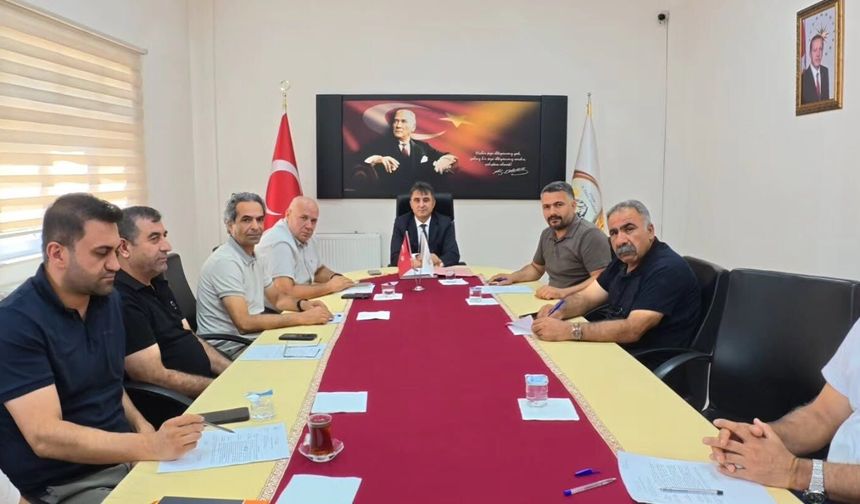 Iğdır İl Özel İdaresinde Encümen Toplantısı Gerçekleştirildi