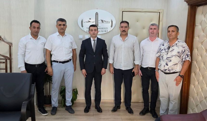 Iğdır Kamu-Sen İl Başkanlarından Vali Yardımcısı Burak Yılmaz’a Hayırlı Olsun Ziyareti