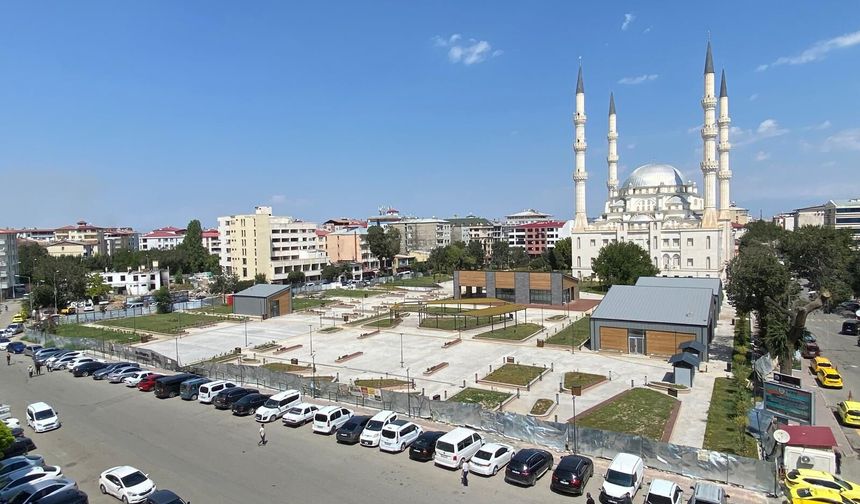 Haydar Aliyev Parkı Neden Açılmıyor?