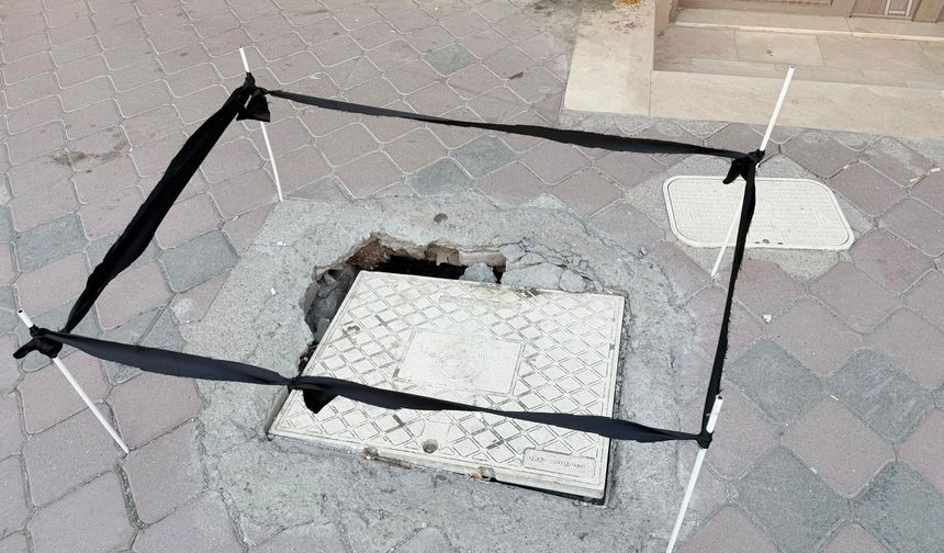Iğdır’da Kaldırımda Büyük Tehlike