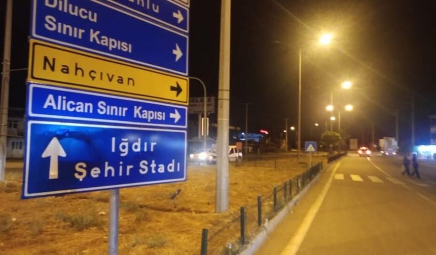 Alican Kapısını Gösteren Tabela Asıldı