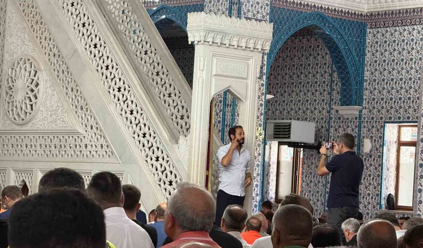 Iğdır'da Cuma hutbesi işaret diliyle de anlatıldı