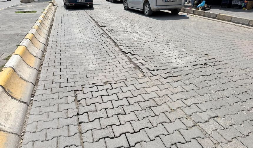 Iğdır Vali Yolu Köy Yolundan Beter Oldu