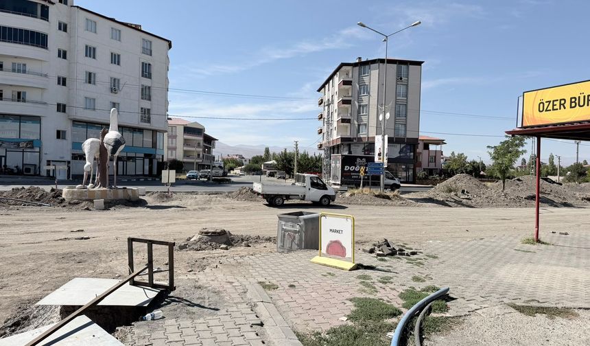 Leylekler Kavşağı’nda Çevre Yolu Çalışmaları Hız Kesmeden Sürüyor