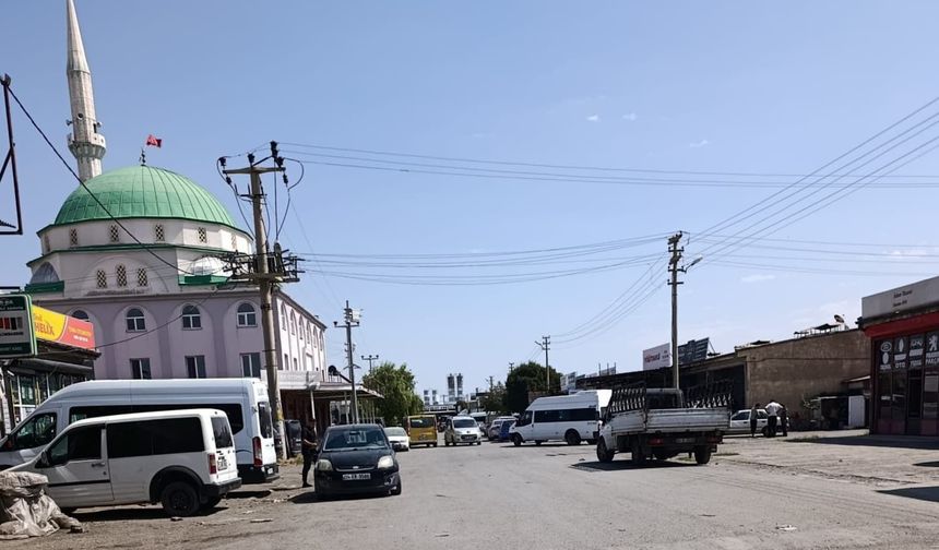 Sanayi Sitesinde Gizemli Adamlar