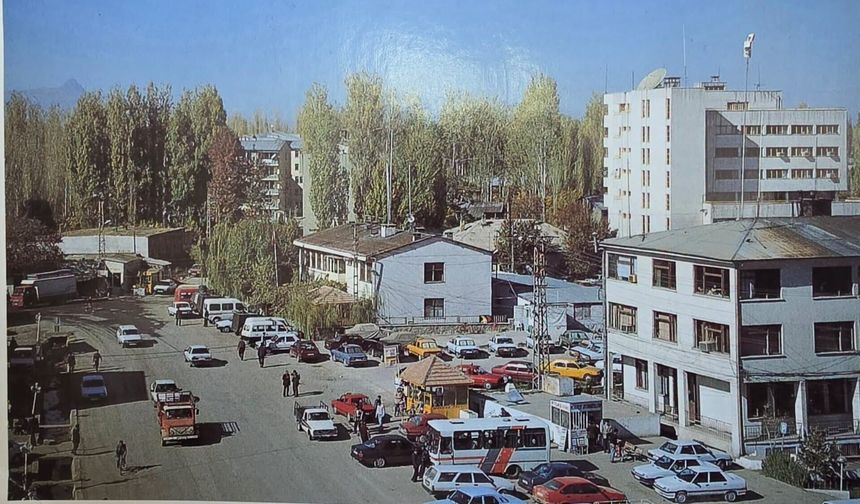 Nostaljik Kare Duygulandırdı: Eski Iğdır’dan Eser Kalmadı