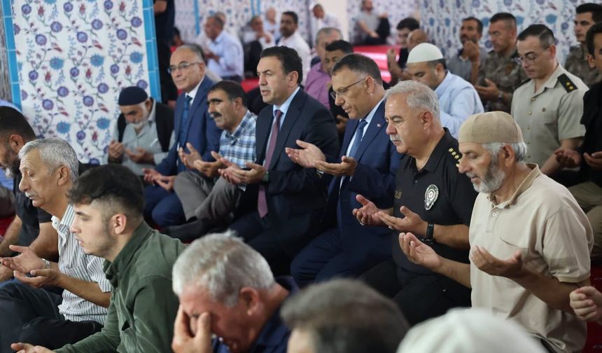 Dilucu Şehitleri Dualarla Anıldı