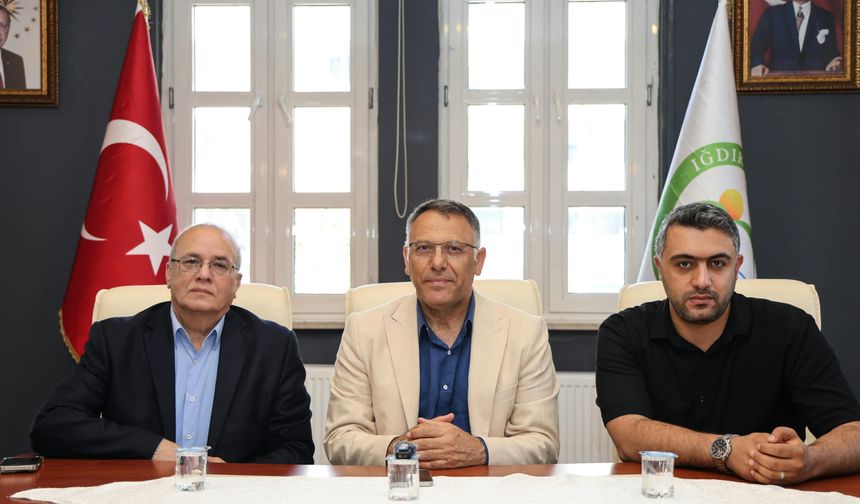 Iğdır ve El-Kuds Rektörlerinden Gazze İçin Ortak Basın Toplantısı