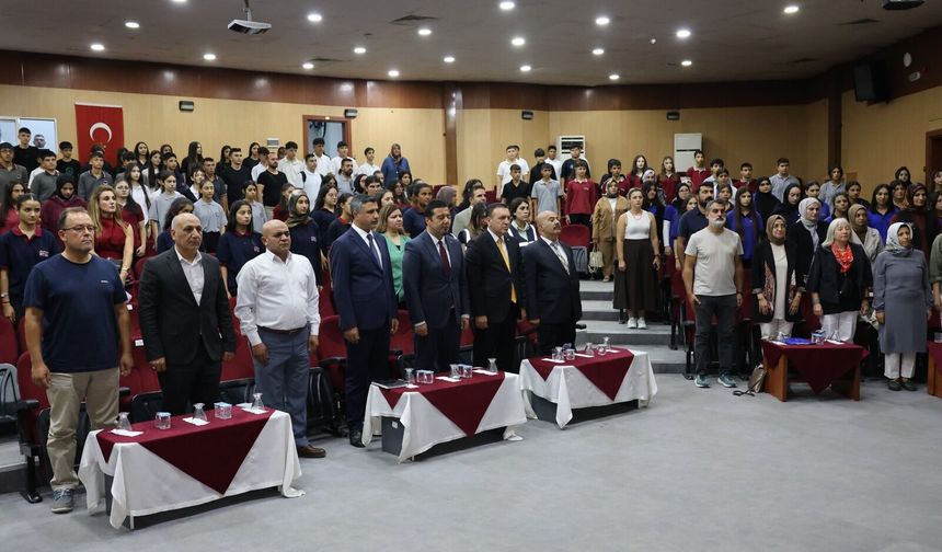 Ahilik Bir Haftaya Sığmıyor: Meslekten Toplumsal Ahlaka Uzanan Kadim Bir Miras Iğdır’da Konuşuldu