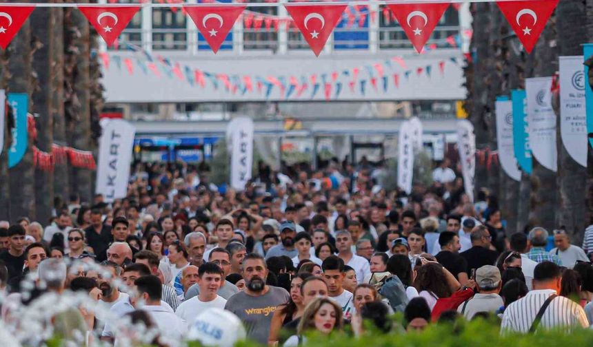 Eğlence ve sürprizler bir arada
