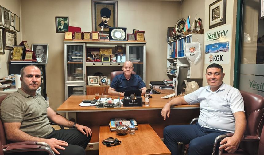 Erol Bayat ve Ali Paşa Aydın'dan Yeşil Iğdır Gazetesi'ne Ziyaret
