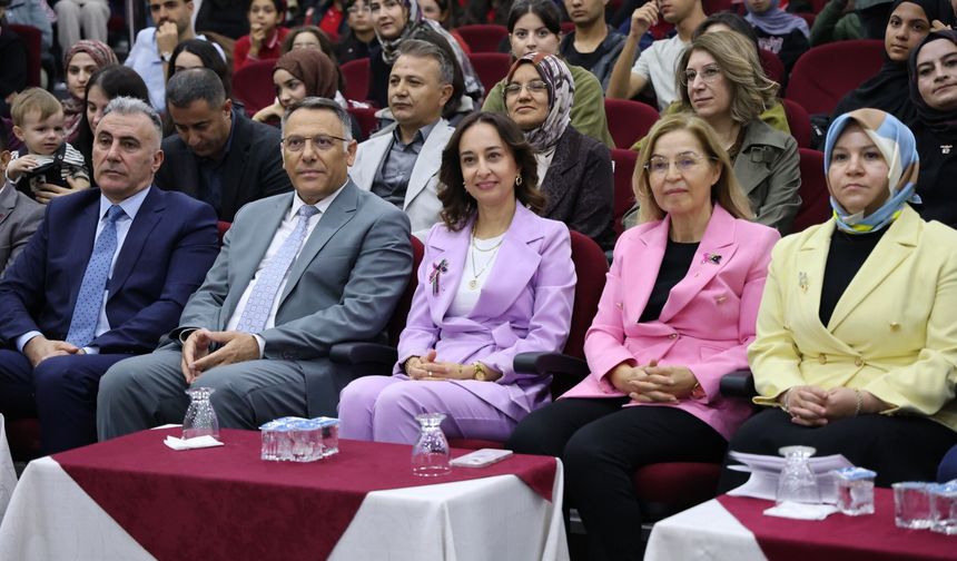 Iğdır Üniversitesinde "Dünya Kız Çocukları Günü" Etkinliği Düzenlendi
