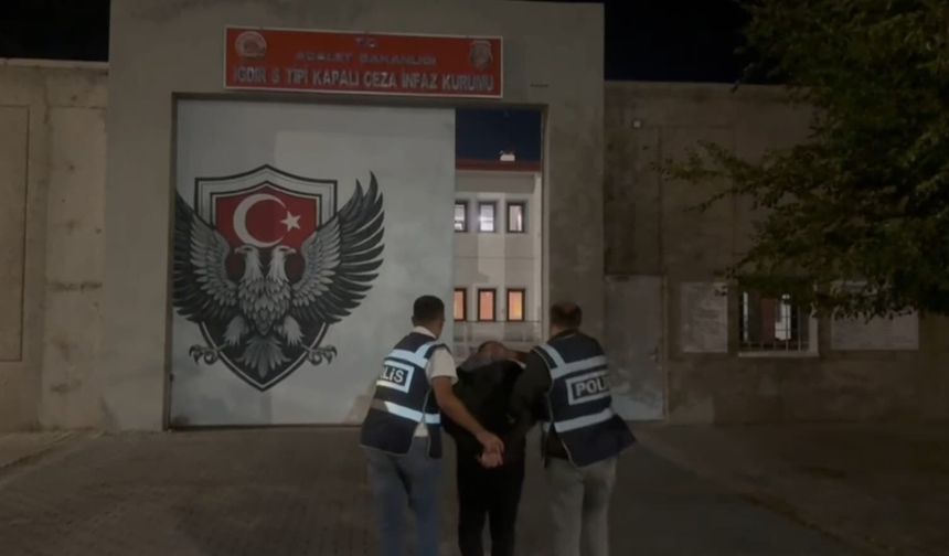 Iğdır'da Yıllardır Aranıyordu: Hırsızlık Suçundan 20 Yıl Hapis Cezası Olan Firari Yakalandı