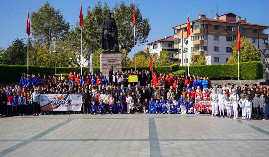 Bolu'da Amatör Spor Haftası yürüyüşle başladı
