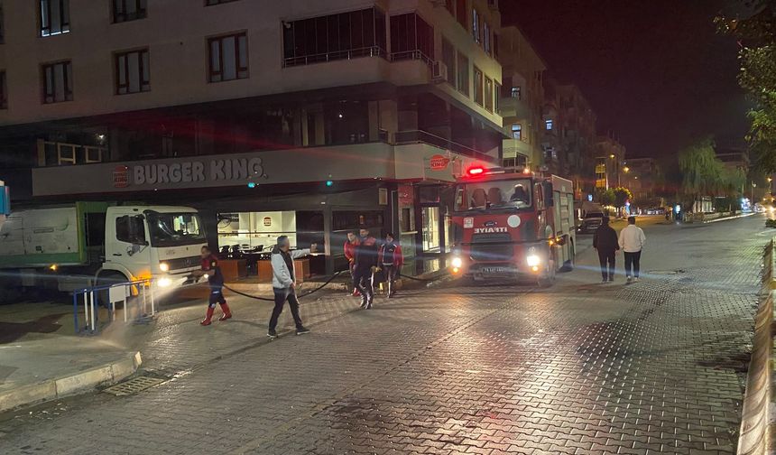 Iğdır Belediyesi Gece Yarısı Vali Yolunu Yıkadı