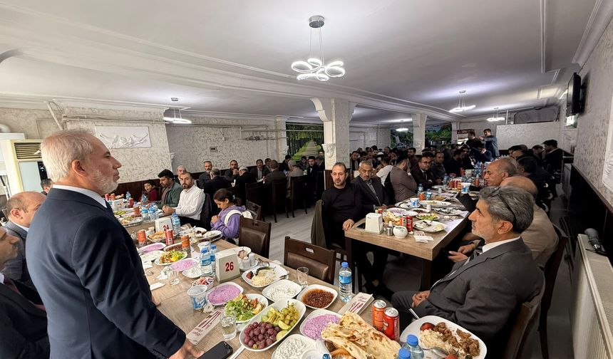 KUTSAL MEKÂNLAR, ADANMIŞ HAYATLAR: DİN GÖREVLİLERİ HAFTASI İDRAK EDİLDİ