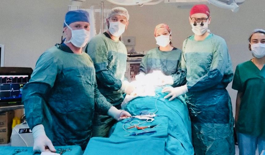 Iğdır Devlet Hastanesinde Tiroid Ameliyatı Başarıyla Yapıldı