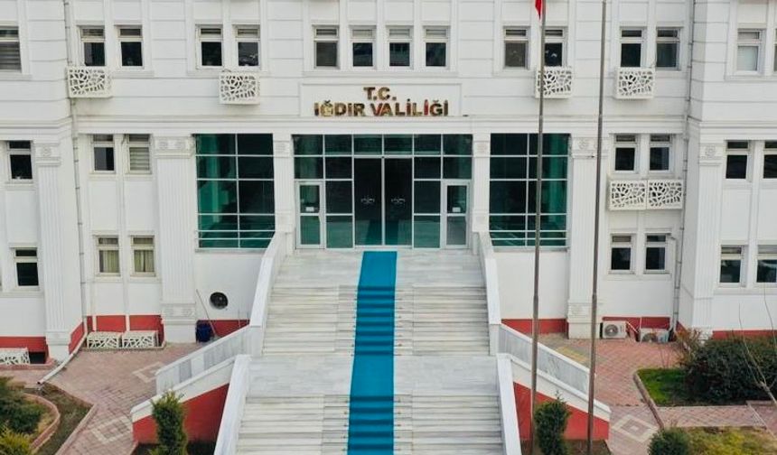 IĞDIR’DA POLİSİN İKNA ÇABASIYLA OLASI BİR FACİA ÖNLENDİ