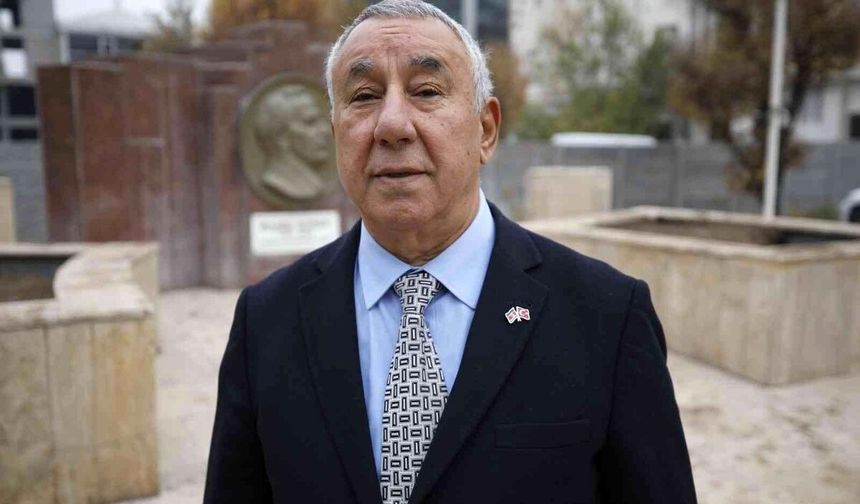 Serdar Ünsal: Güçlenen Azerbaycan’dan ve Türkiye-Azerbaycan Kardeşliğinden Rahatsız Olanlar Var