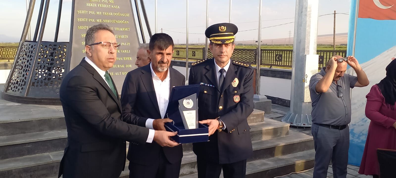 Dilucu Şehitleri İçin Yapılan Anıt Törenle Açıldı