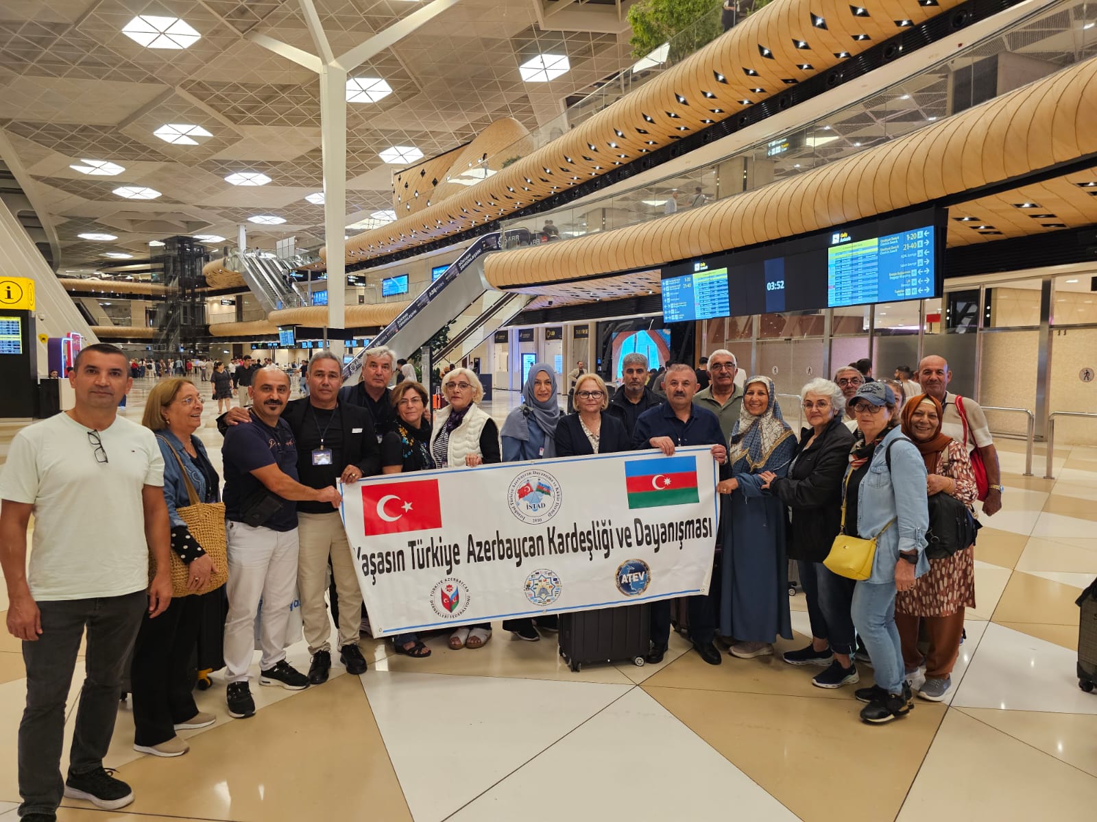 İSTAD Kurucu Üyeleri Azerbaycan Karabağ Bölgesine Gezi Düzenledi.