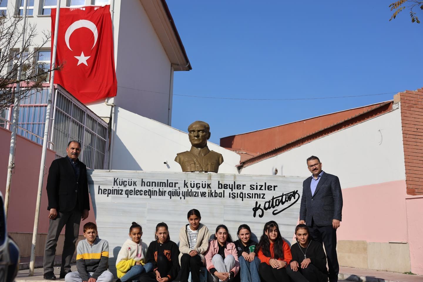 Vali Ercan Turan