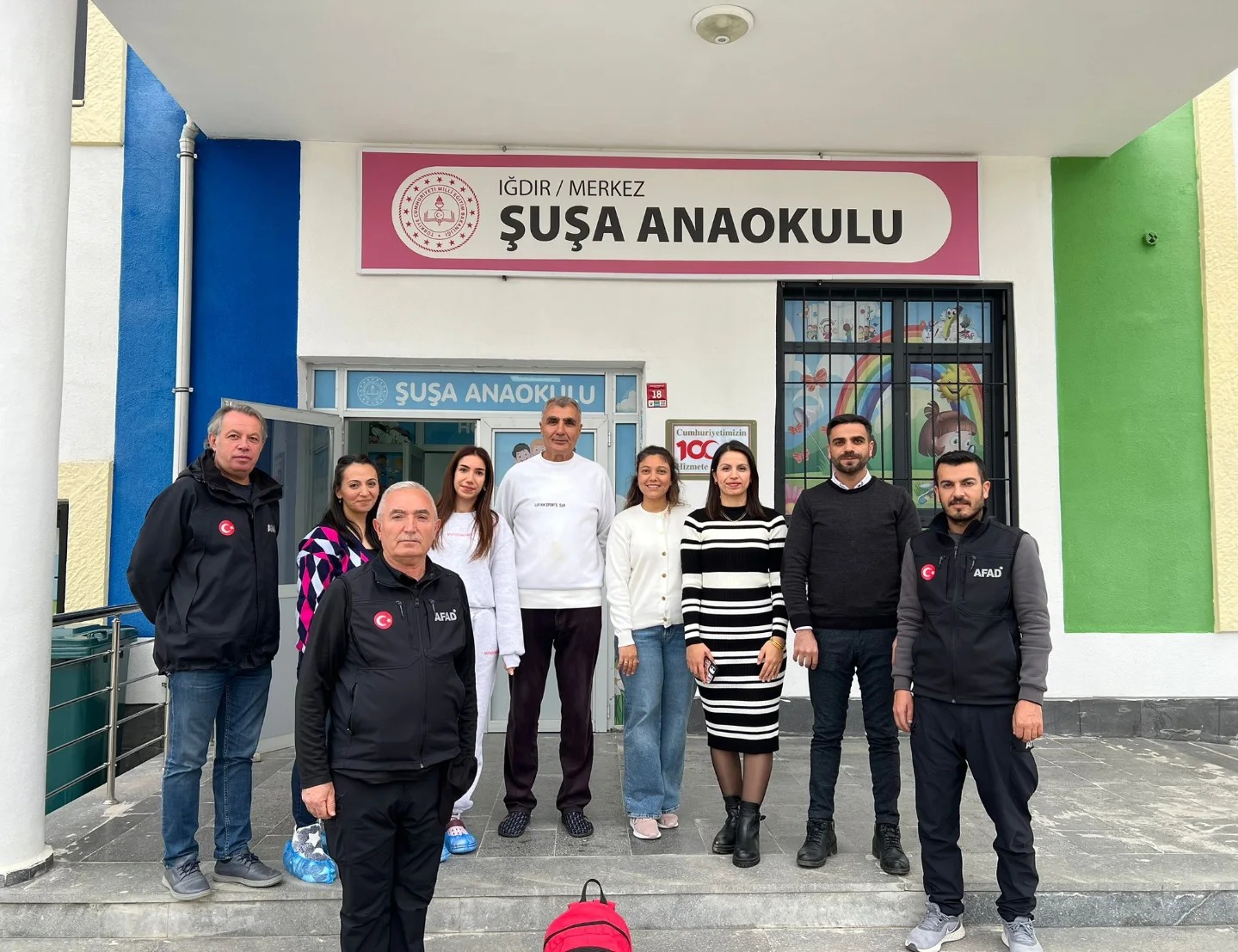 ŞUŞA ANAOKULUNDA  DEPREM ANI VE TAHLİYE TATBİKATI