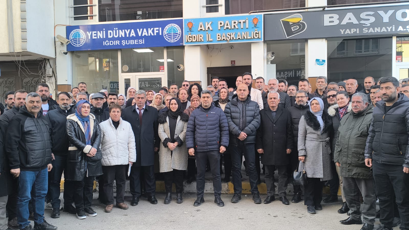 AK PARTİ İL BAŞKANI ALİ KEMAL AYAZ: 