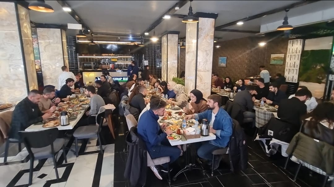 Genç Sağlık Sendikası Üyeleri  Kahvaltıda Bir Araya Geldi