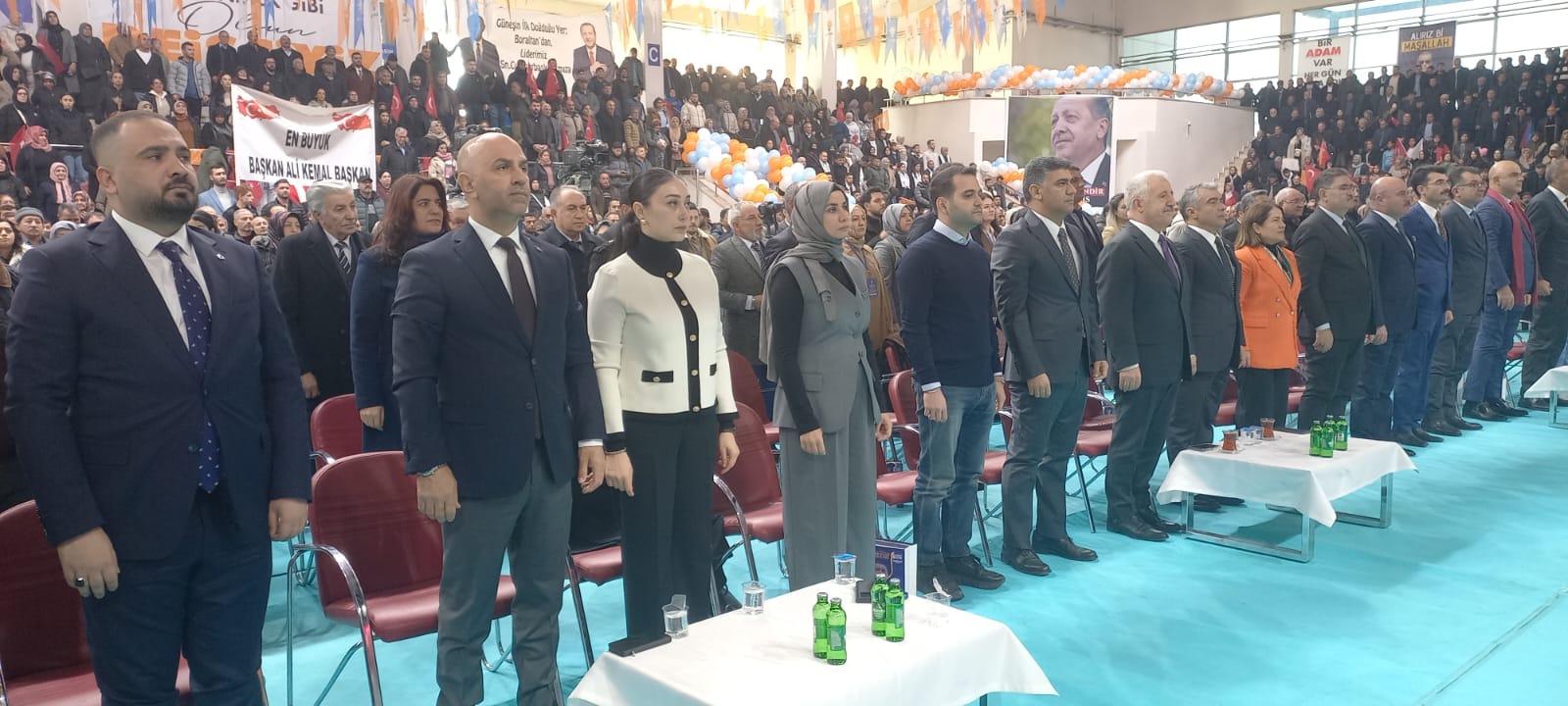 AK Parti 8. Olağan Iğdır İl Kongresi Coşku ve Yoğun Katılımla Gerçekleşti
